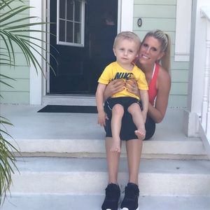 Meet your Posher, Tara